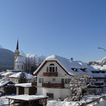 Hotel Restaurant Gabriel Scuol Bagian luar foto